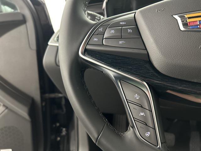 new 2025 Cadillac XT5 car, priced at $53,215