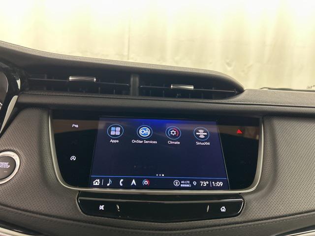 new 2025 Cadillac XT5 car, priced at $53,215