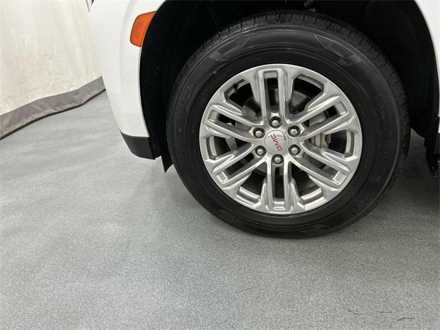used 2024 GMC Yukon XL car, priced at $55,946