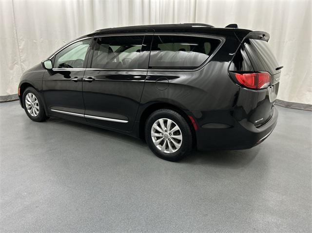 used 2018 Chrysler Pacifica car, priced at $14,936