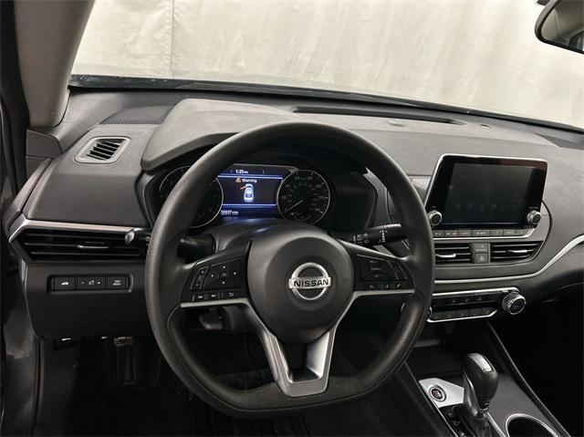 used 2022 Nissan Altima car, priced at $15,999