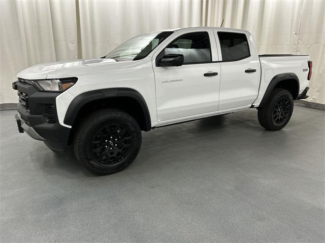 new 2026 Chevrolet Colorado car, priced at $43,095