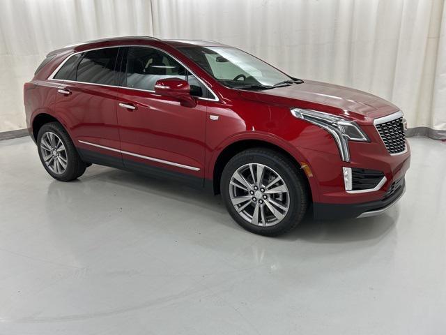 new 2025 Cadillac XT5 car, priced at $54,215