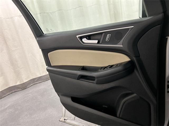 used 2023 Ford Edge car, priced at $20,958
