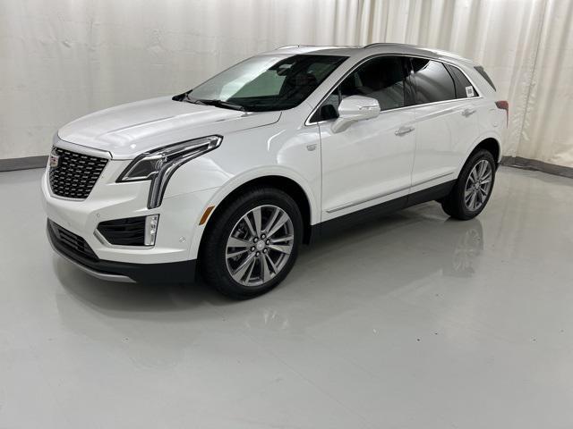 new 2025 Cadillac XT5 car, priced at $61,435