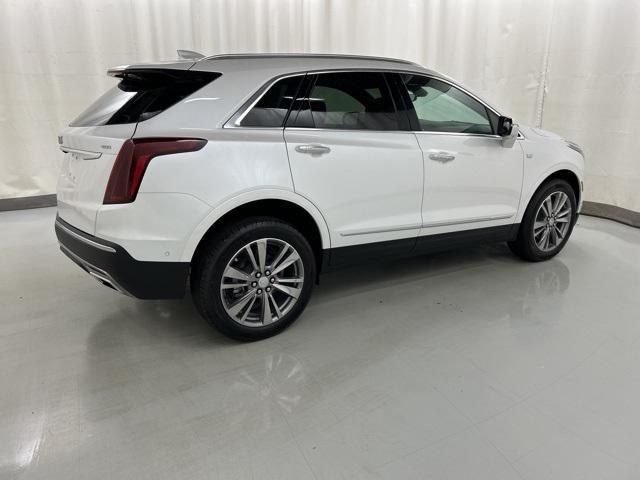 new 2025 Cadillac XT5 car, priced at $61,435