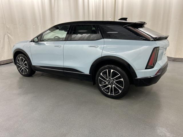 new 2025 Cadillac OPTIQ car, priced at $58,315