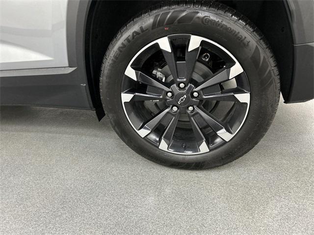 new 2026 Chevrolet Equinox car, priced at $38,310