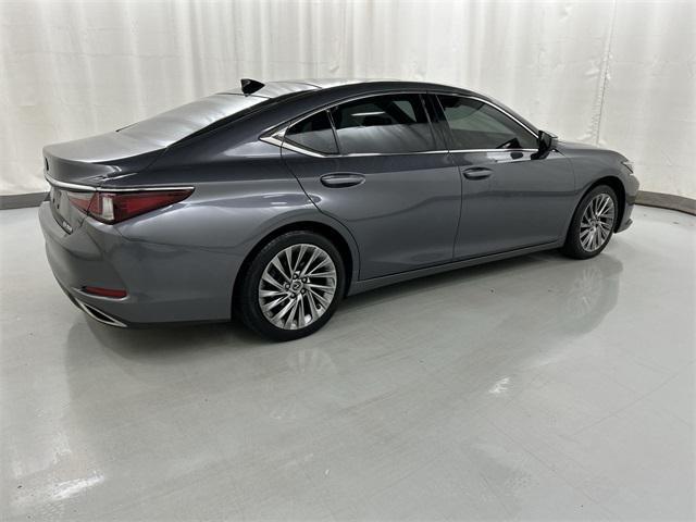 used 2019 Lexus ES 350 car, priced at $26,994