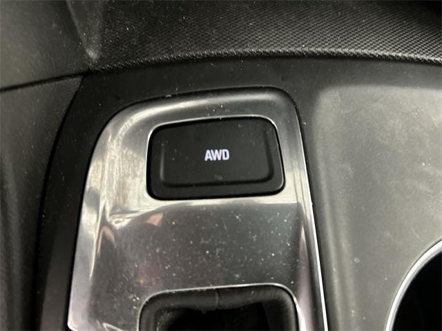 used 2021 Chevrolet Equinox car, priced at $15,890