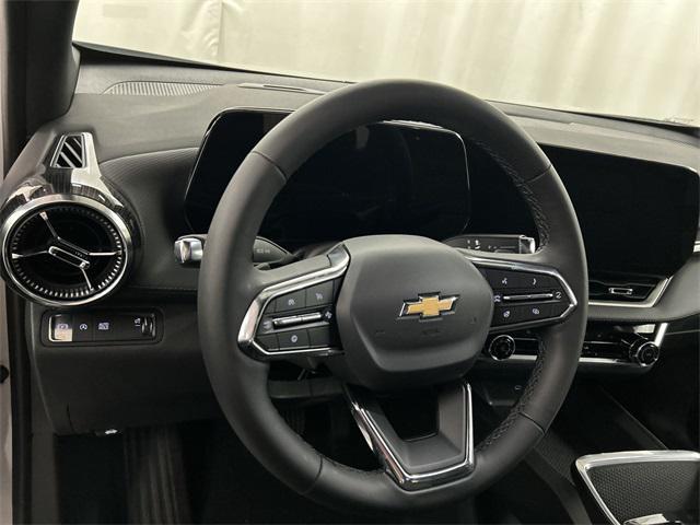 new 2026 Chevrolet Equinox car, priced at $26,495