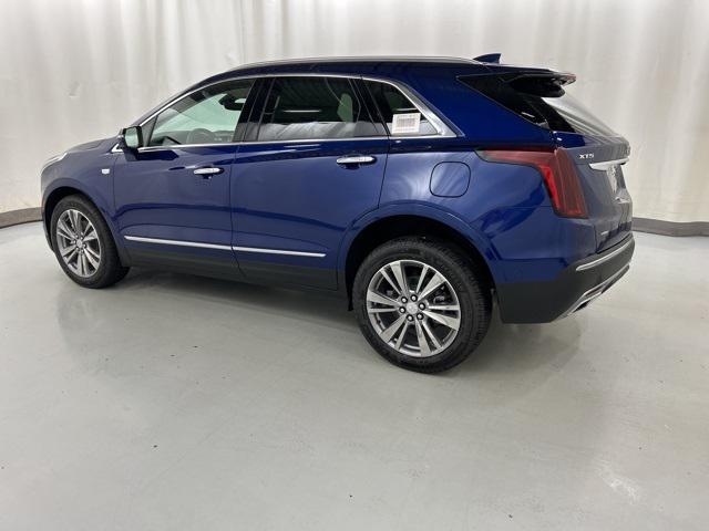 new 2025 Cadillac XT5 car, priced at $59,390