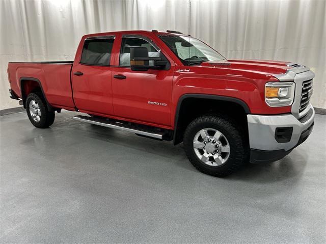 used 2019 GMC Sierra 2500 car, priced at $35,444