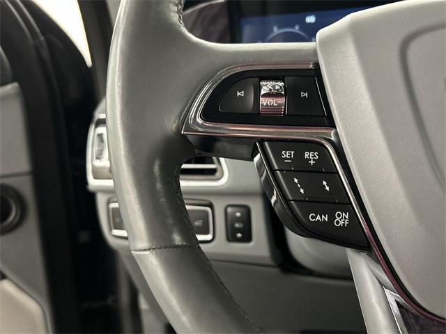 used 2021 Lincoln Navigator car, priced at $50,862