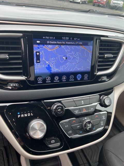 used 2017 Chrysler Pacifica car, priced at $10,495