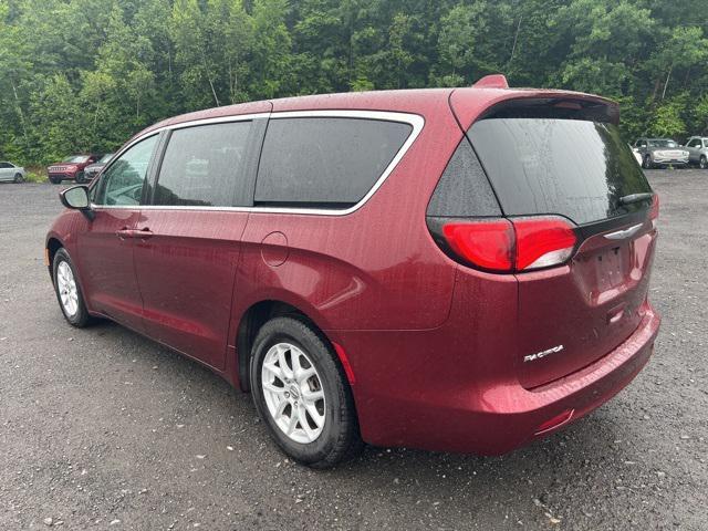 used 2017 Chrysler Pacifica car, priced at $10,495