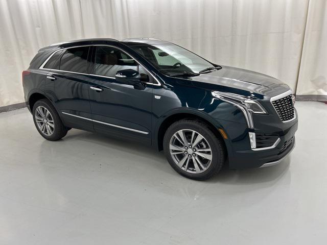 new 2025 Cadillac XT5 car, priced at $60,835