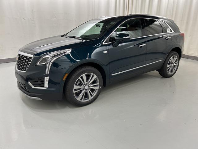 new 2025 Cadillac XT5 car, priced at $60,835