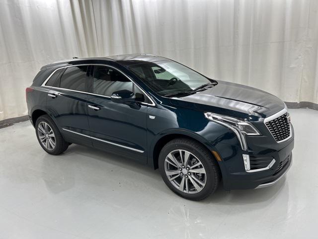 new 2025 Cadillac XT5 car, priced at $60,835