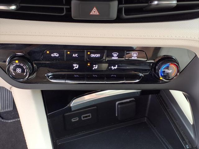 used 2023 Buick Envision car, priced at $20,977