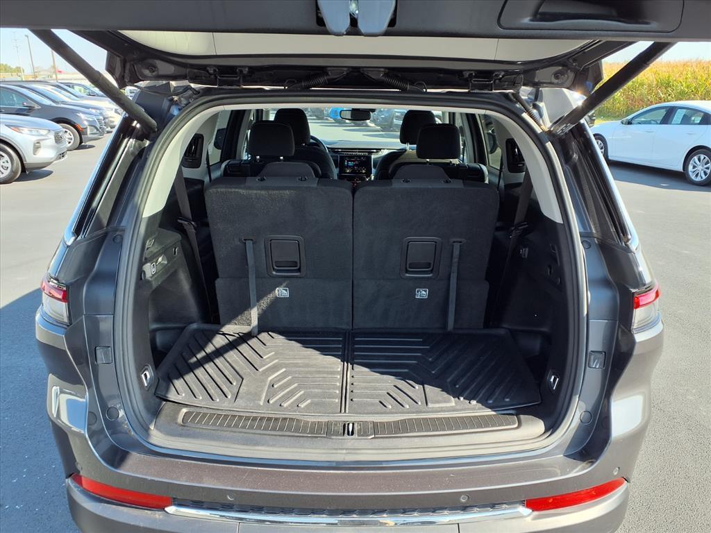 used 2022 Jeep Grand Cherokee L car, priced at $28,977