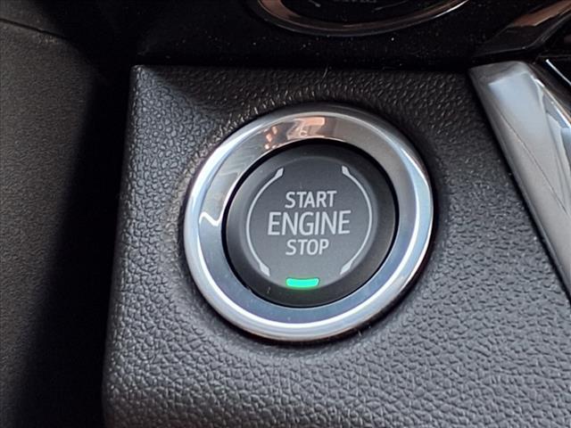 new 2025 Buick Envista car, priced at $31,585