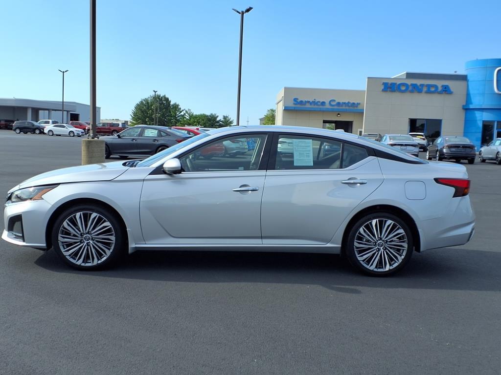 used 2024 Nissan Altima car, priced at $30,977