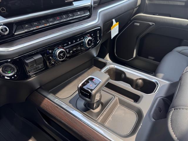 new 2025 GMC Sierra 1500 car, priced at $60,470