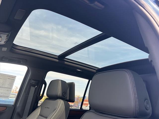 new 2025 GMC Yukon XL car, priced at $93,505