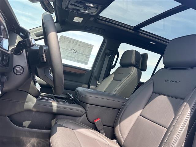 new 2025 GMC Yukon XL car, priced at $93,505