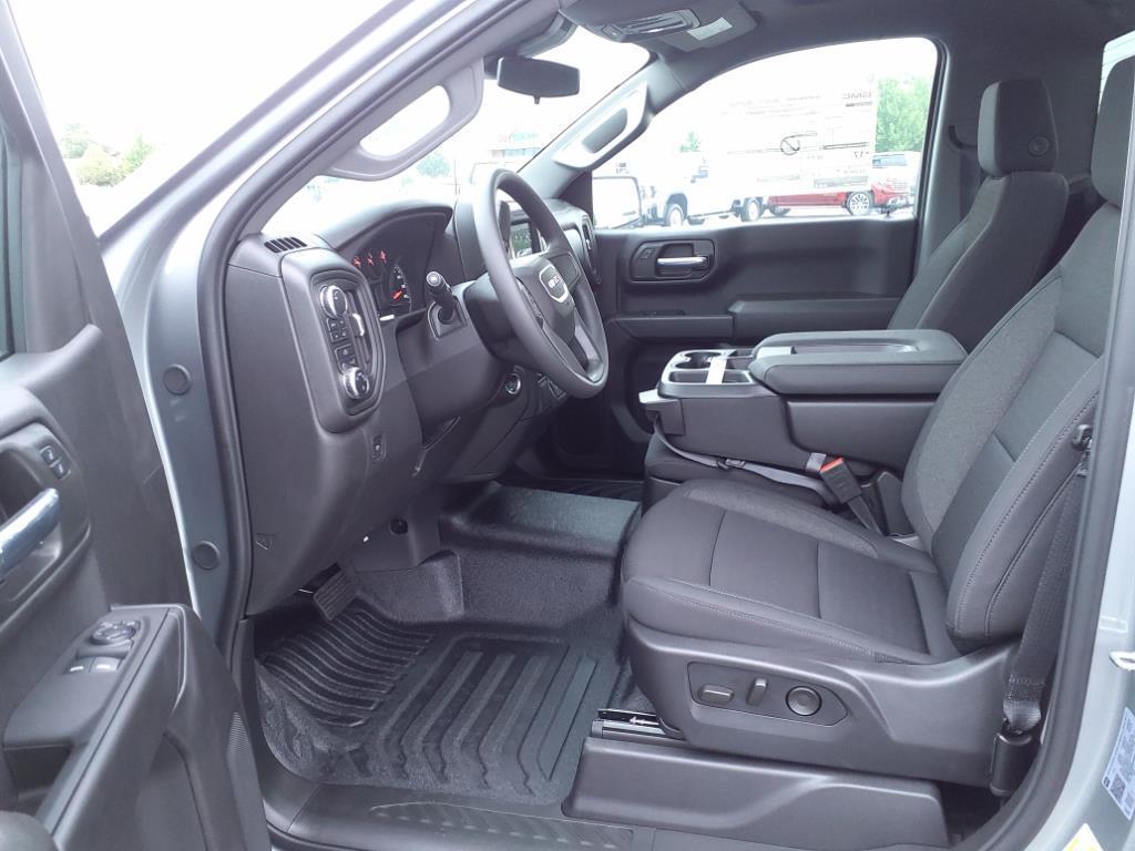 new 2024 GMC Sierra 1500 car, priced at $44,210