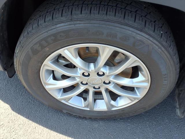 used 2022 Jeep Cherokee car, priced at $25,977