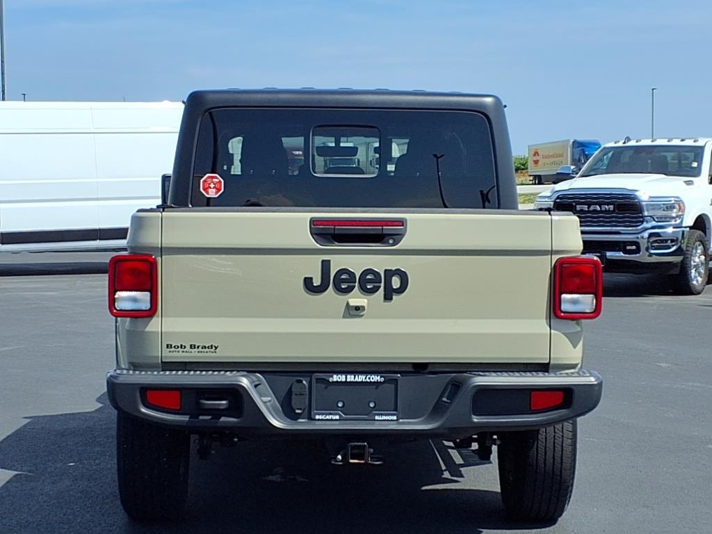 used 2022 Jeep Gladiator car, priced at $34,977