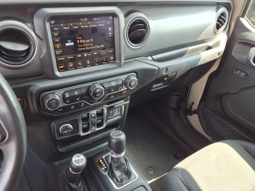 used 2022 Jeep Gladiator car, priced at $34,977