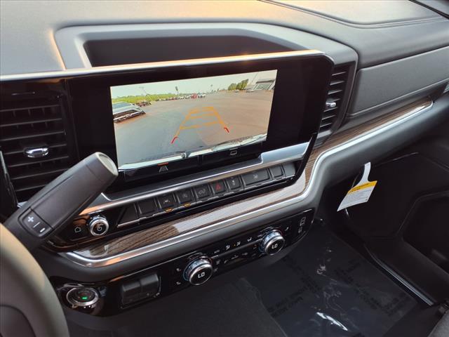 new 2025 GMC Sierra 1500 car, priced at $48,035