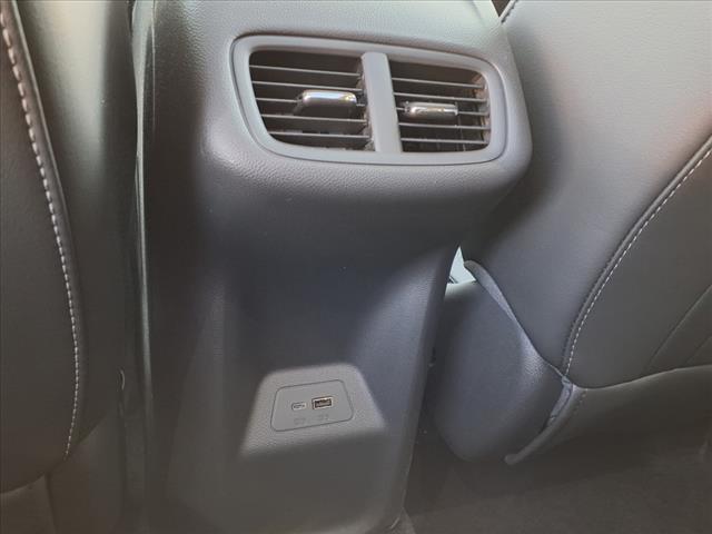 new 2025 Buick Envision car, priced at $39,735