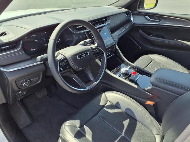 used 2024 Jeep Grand Cherokee car, priced at $50,977
