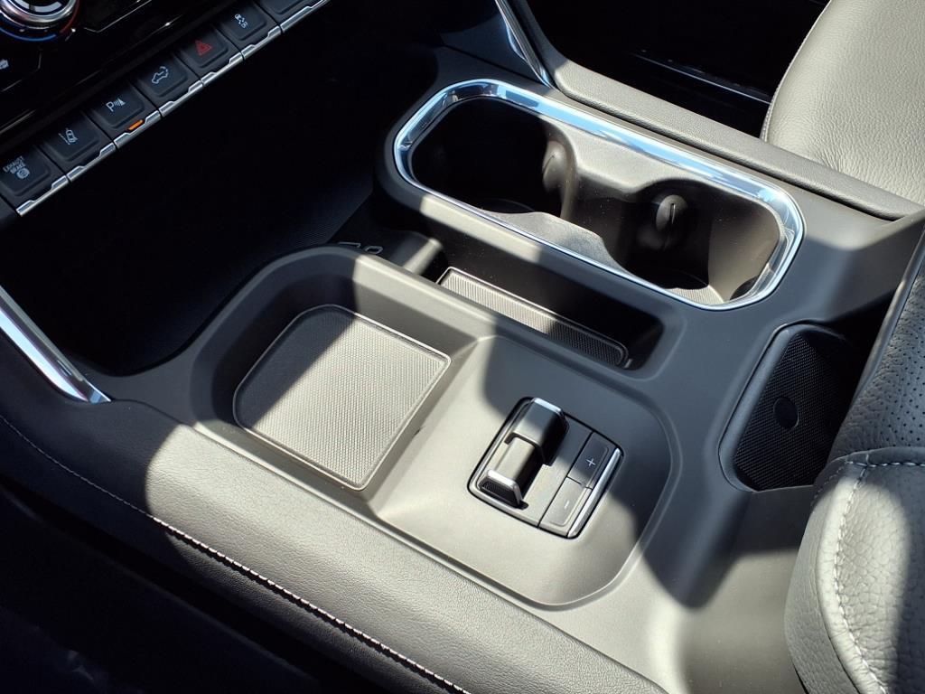 new 2025 GMC Sierra 3500 car, priced at $82,315