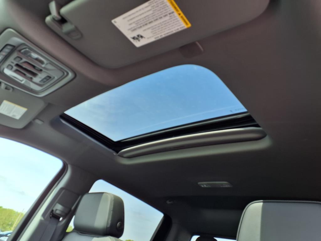 new 2025 GMC Sierra 3500 car, priced at $82,315