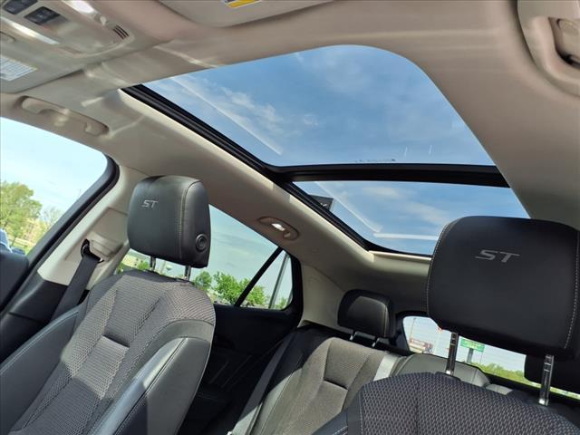 used 2022 Buick Envision car, priced at $27,990