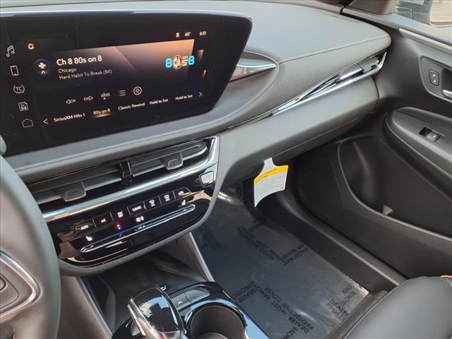 new 2025 Buick Envista car, priced at $31,035
