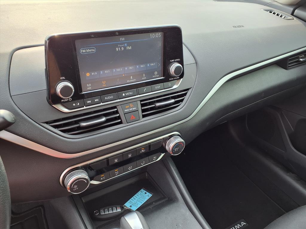 used 2022 Nissan Altima car, priced at $21,977