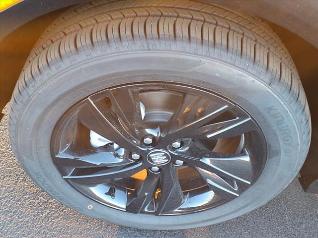 new 2025 Buick Encore GX car, priced at $30,420