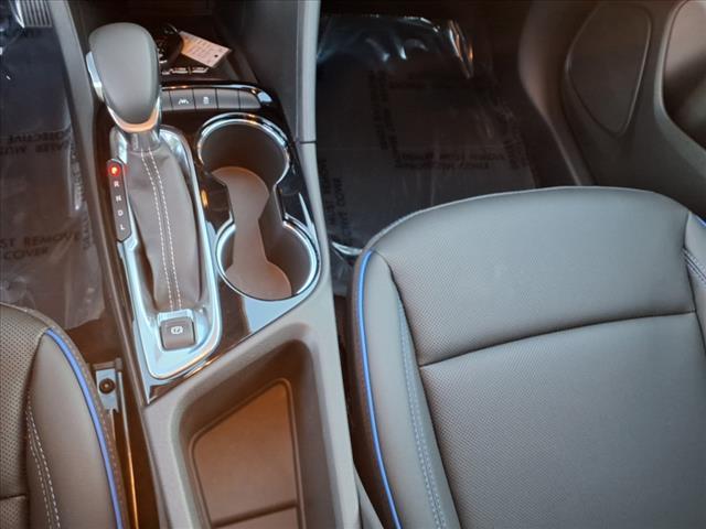 new 2025 Buick Encore GX car, priced at $30,420