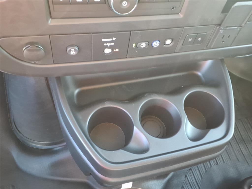 new 2025 GMC Savana 3500 car, priced at $51,383