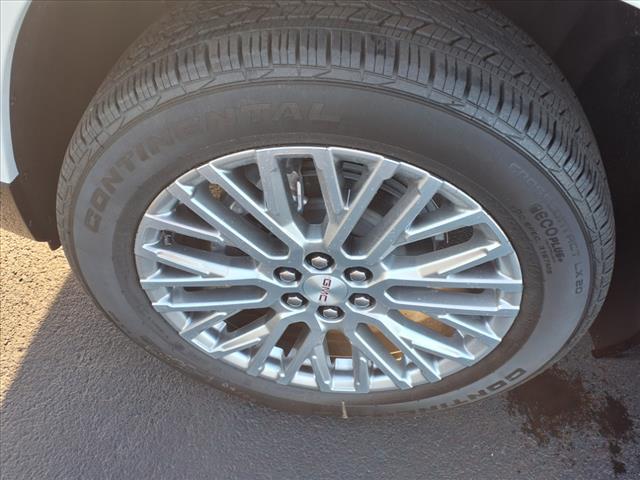 new 2025 GMC Acadia car, priced at $60,190
