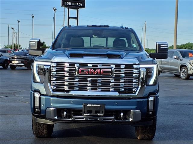 new 2025 GMC Sierra 3500 car, priced at $76,675