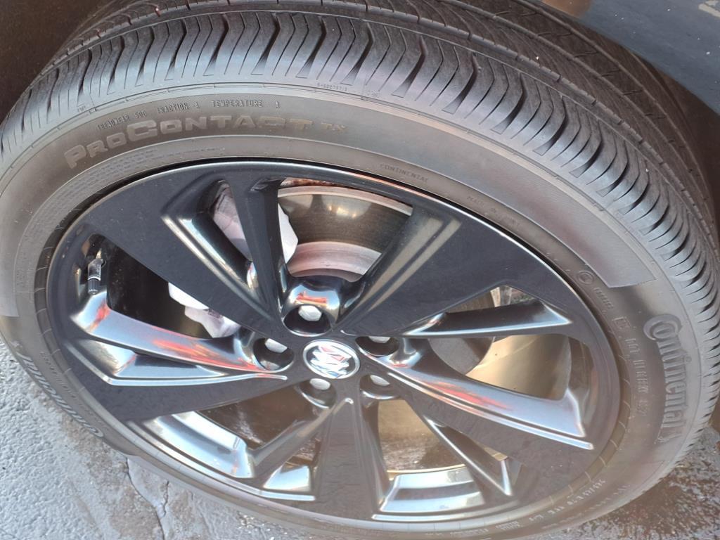 used 2022 Buick Envision car, priced at $27,878