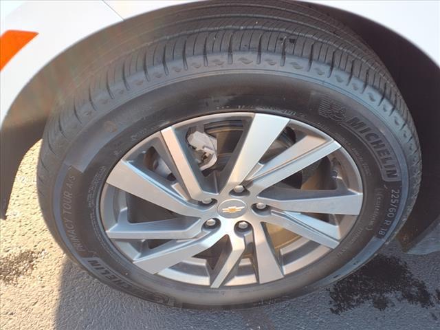 used 2023 Chevrolet Equinox car, priced at $30,990