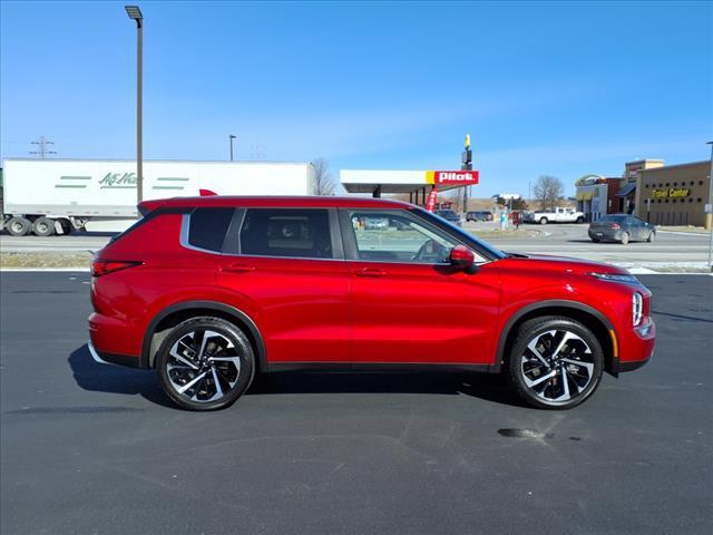 used 2024 Mitsubishi Outlander car, priced at $31,977